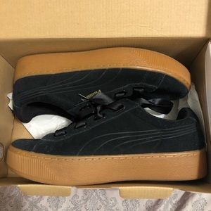Puma Vikky Platform Ribbon